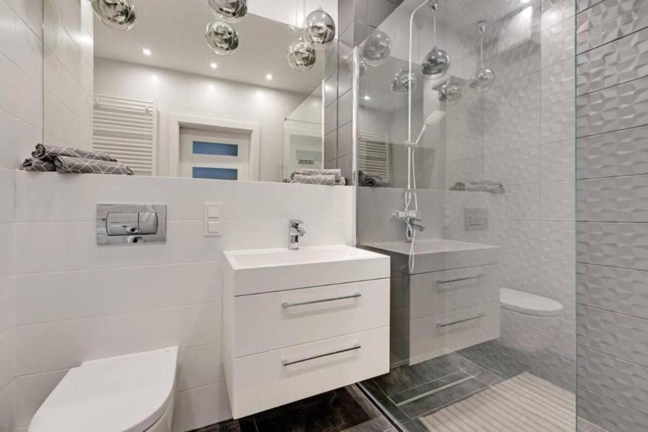 Golden Apartments Dluga Grobla 10-41 Gdańsk Kültér fotó